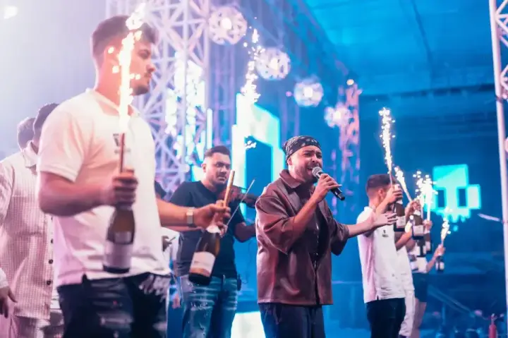 Mega Discoteca Tineretului — moment din galerie 072