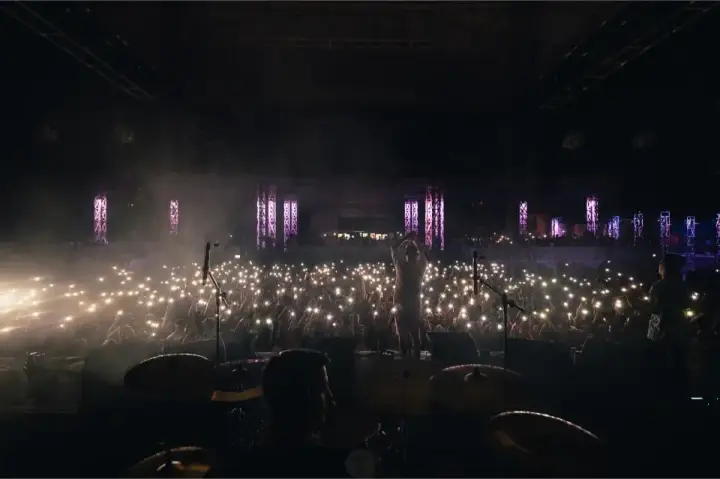 Mega Discoteca Tineretului — moment din galerie 196