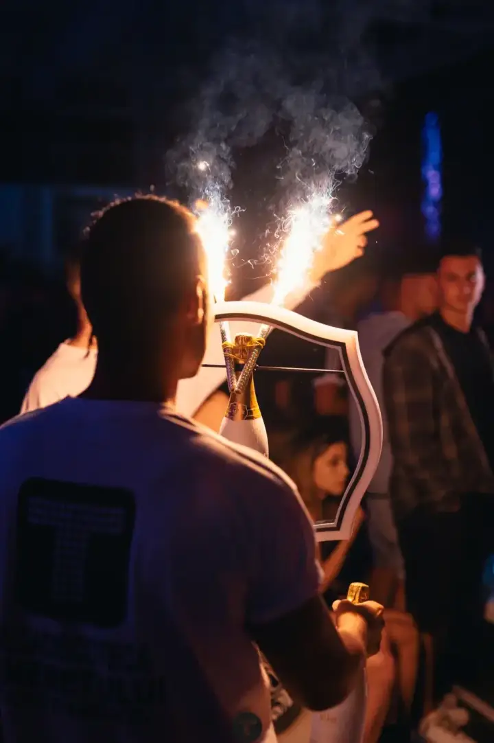 Mega Discoteca Tineretului — moment din galerie 232